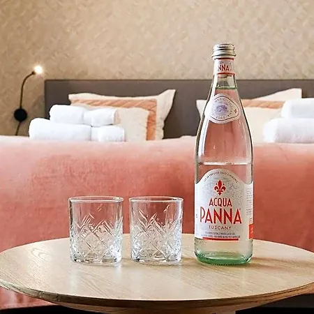 Hotel La Casa 2*